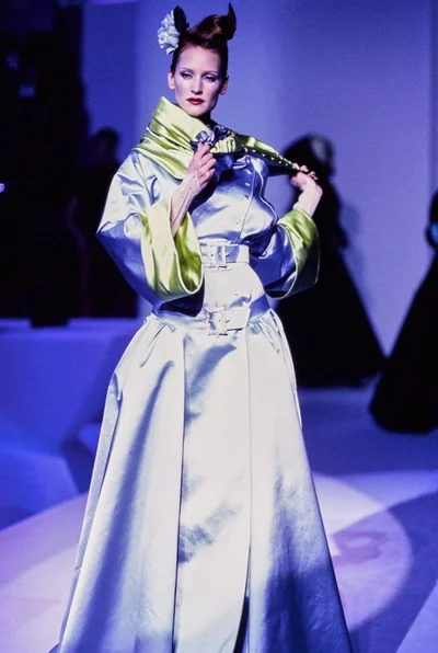 Look 96